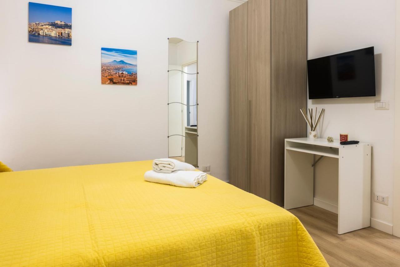 Adastra B&B Νάπολη Εξωτερικό φωτογραφία
